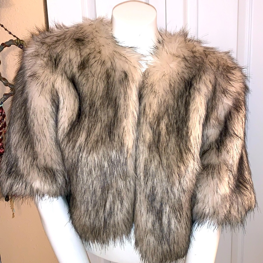 Fabulous Furs Donna Salyers 3/4 Sleeve Short Jacket Hopeless Romantic NWT